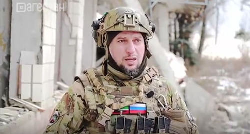 Forças militares chechenas de volta à frente ucraniana