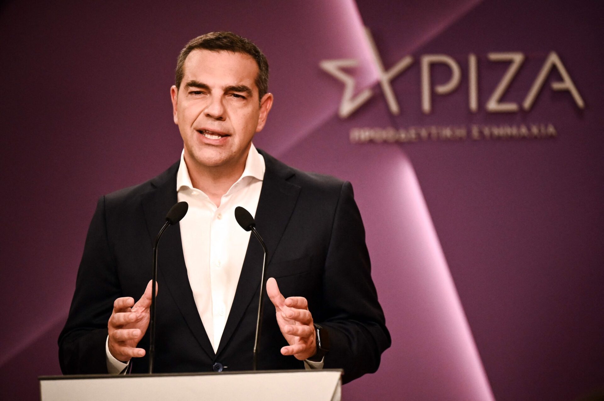 Tsipras deixa direção do Syriza após pesada derrota nas eleições gregas