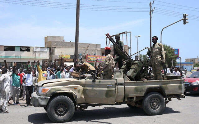 Explosão perto do quartel-general do exército do Sudão