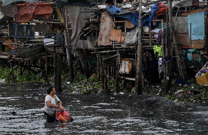 Super tufão Doksuri provoca a morte de pelo menos seis pessoas nas Filipinas