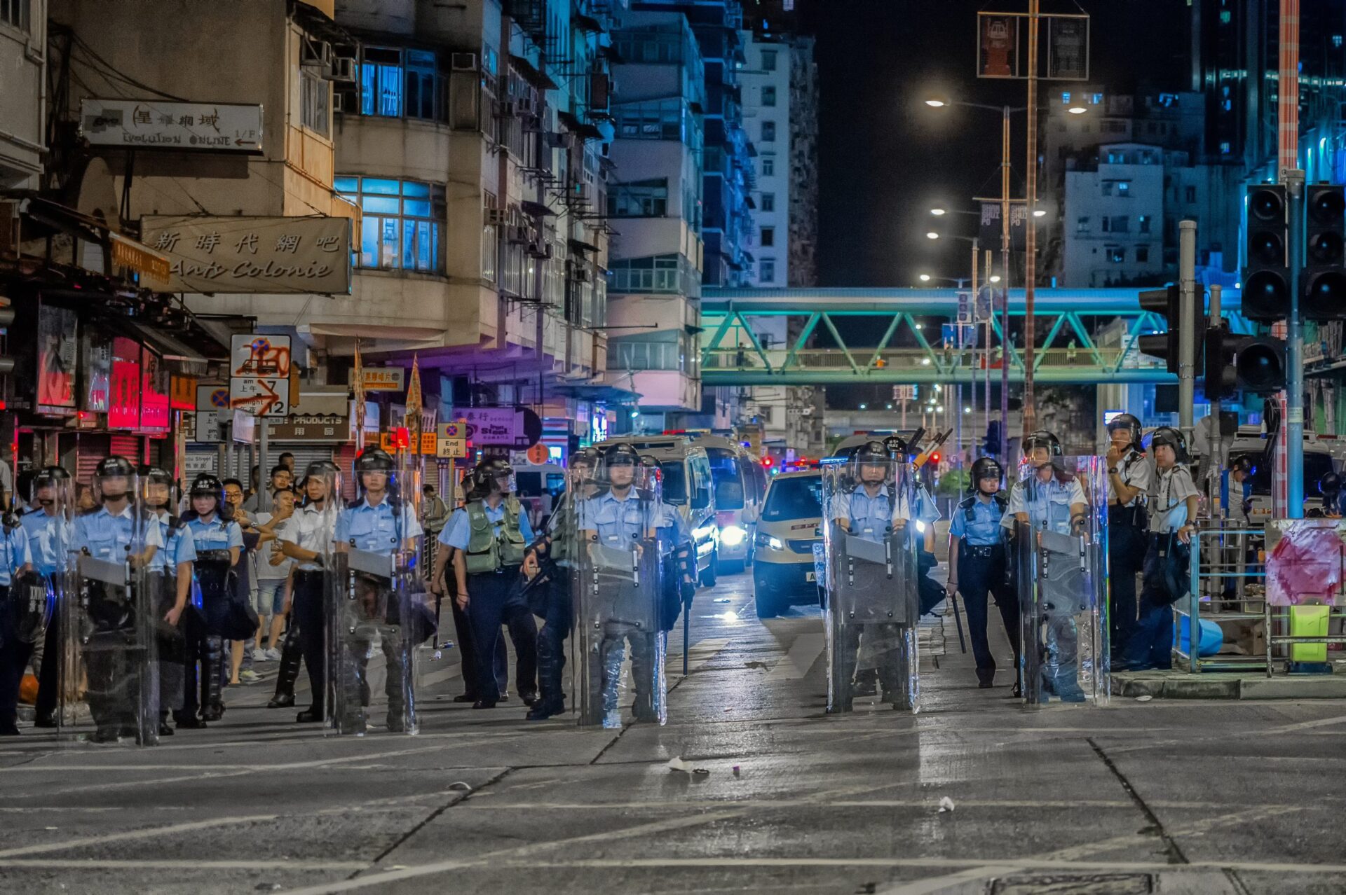 Autoridades prenderam 10 pessoas que apoiaram ativistas em Hong Kong