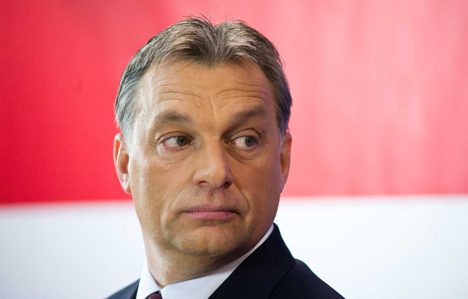 Orbán condena Bruxelas e quer aliança de direita para vencer europeias