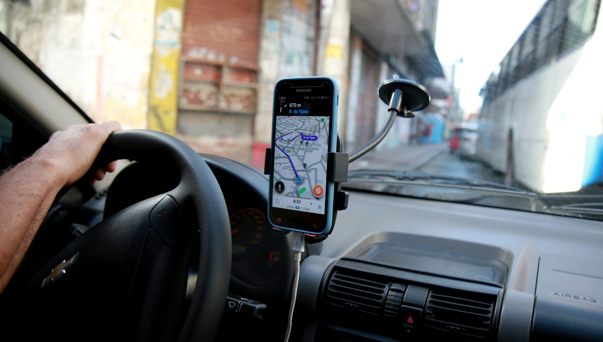 Tribunal brasileiro multa Uber em 190 milhões de euros por “danos morais”