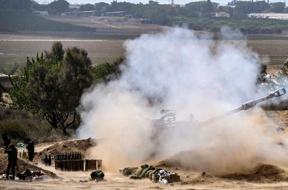 Israel lançou cerca de seis mil bombas em Gaza desde sábado, segundo Força Aérea Israelita