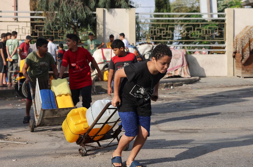 Falta de água em Gaza provoca casos de varicela, sarna e diarreia