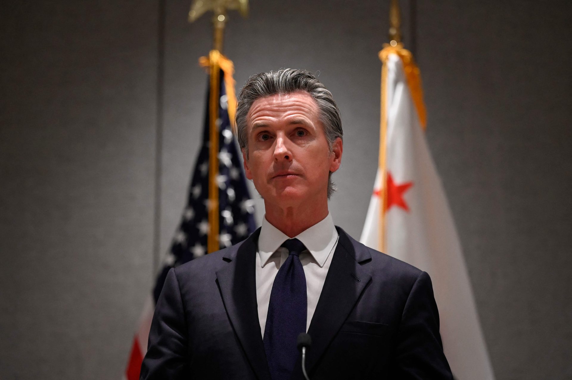 Viagem do governador da Califórnia à China é um sinal de alerta para Washington