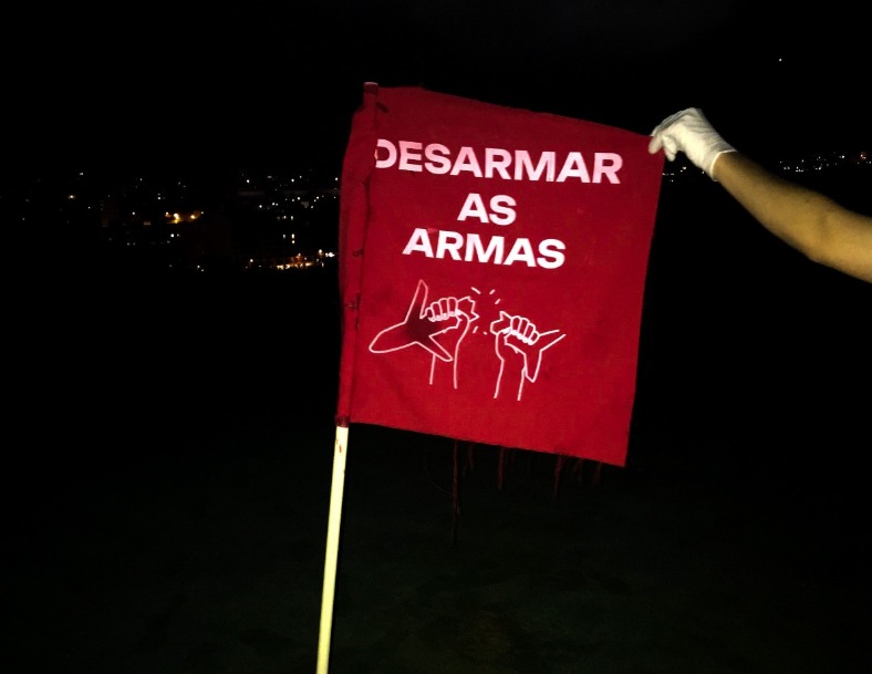 Ativistas do grupo Climáximo invadiram campo de golfe do Paço do Lumiar