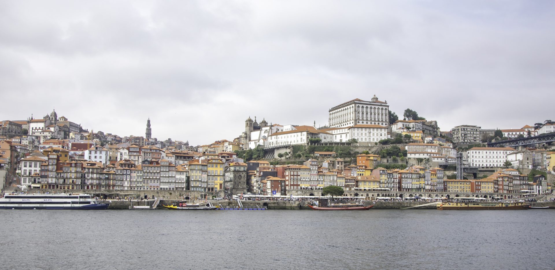 ‘Metrobus’ do Porto vai ficar 10 milhões de euros mais caro do que previsto