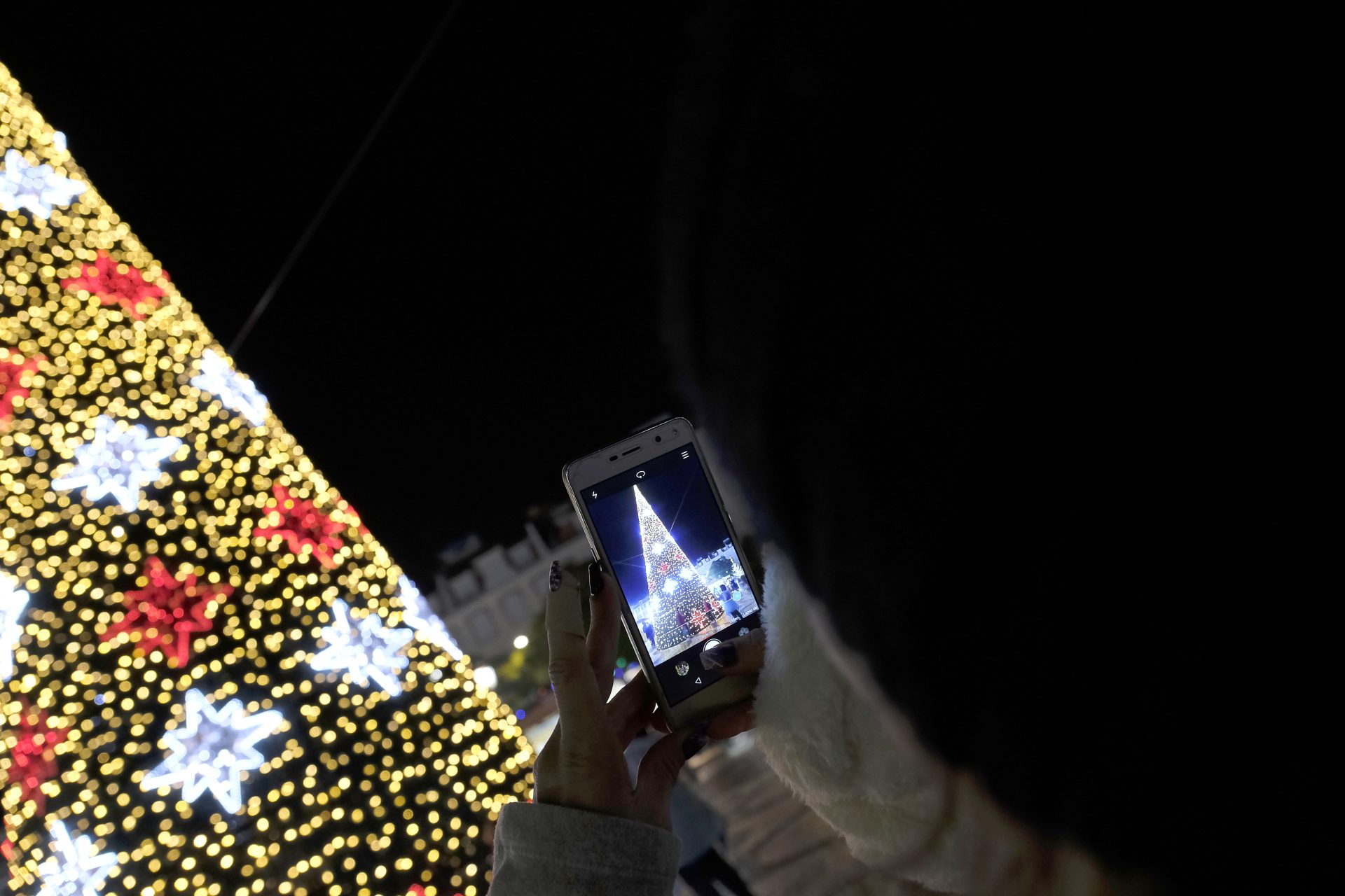Iluminações de Natal em Lisboa vão estar ligadas de 30 de novembro a 6 de janeiro