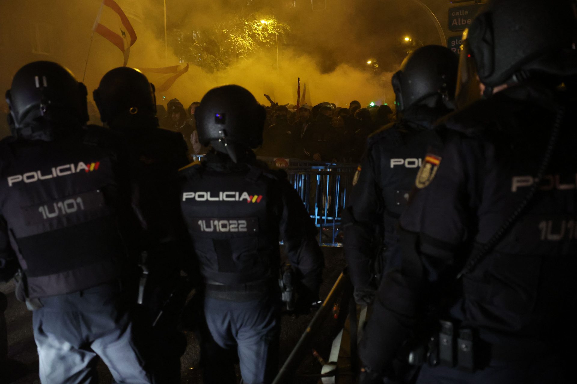 Quase 40 feridos e seis detidos em distúrbios em manifestação em Madrid