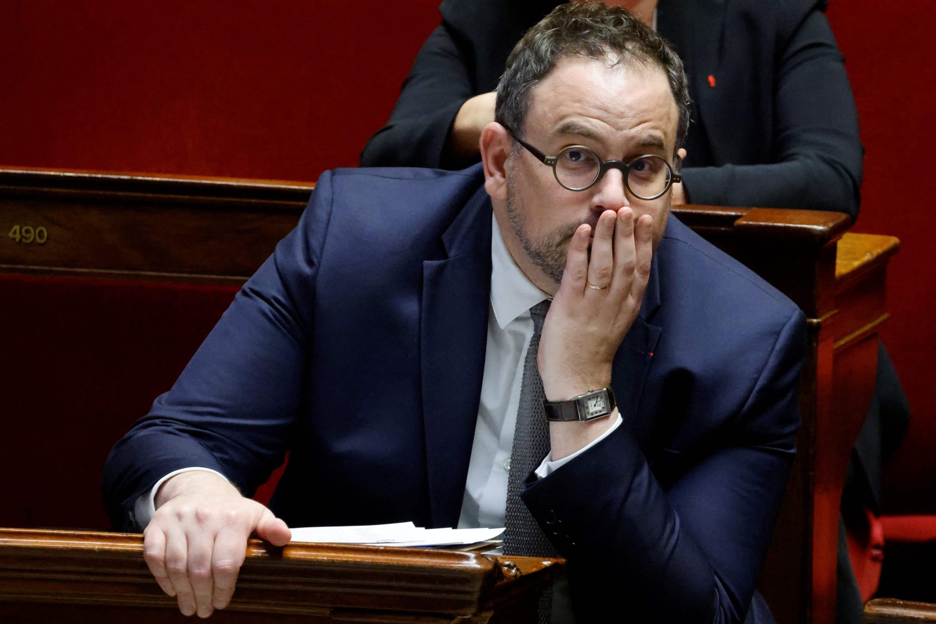 France.  Le ministre de la Santé démissionne après l’approbation de la loi sur l’immigration