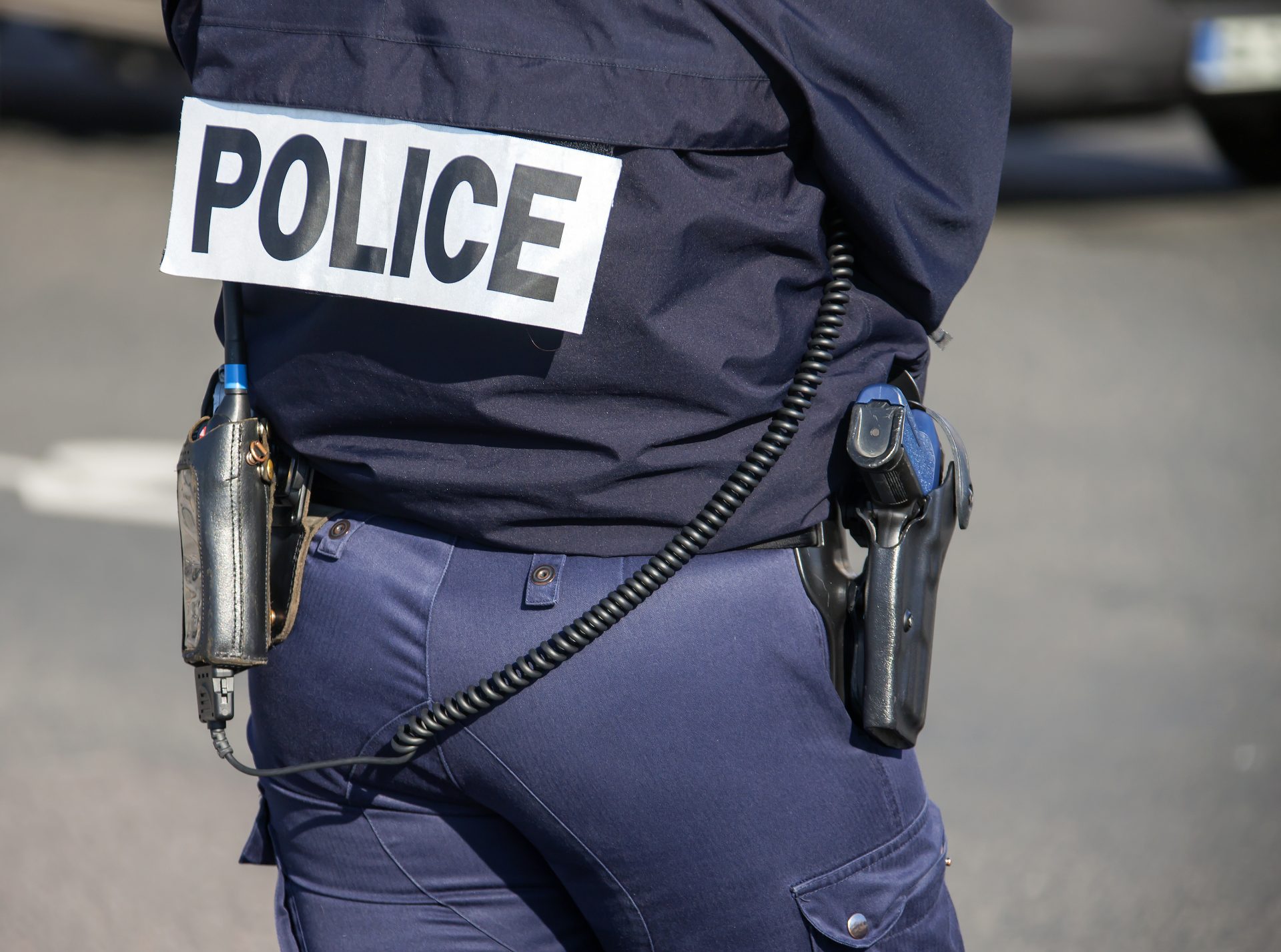 Polícia francesa detém 80 homens por pedofilia