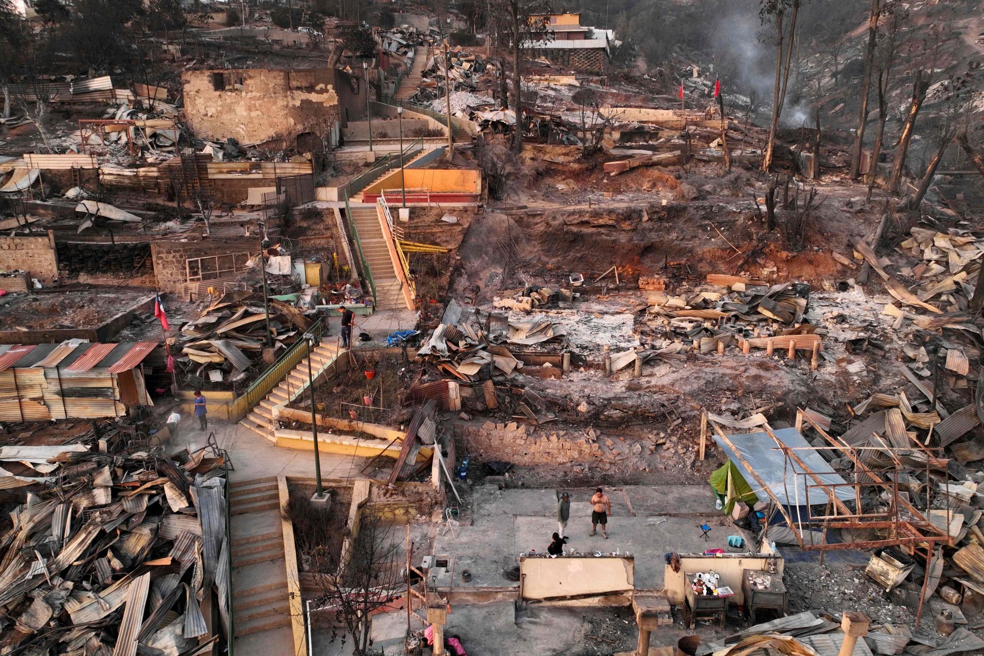 Mais de uma centena de mortos nos incêndios do Chile
