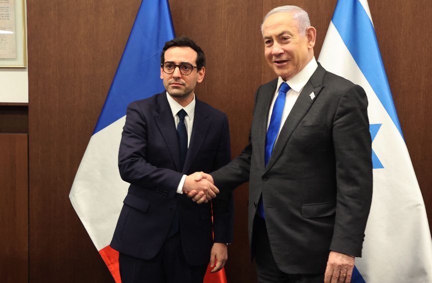 Ministro francês tece duras críticas a Israel