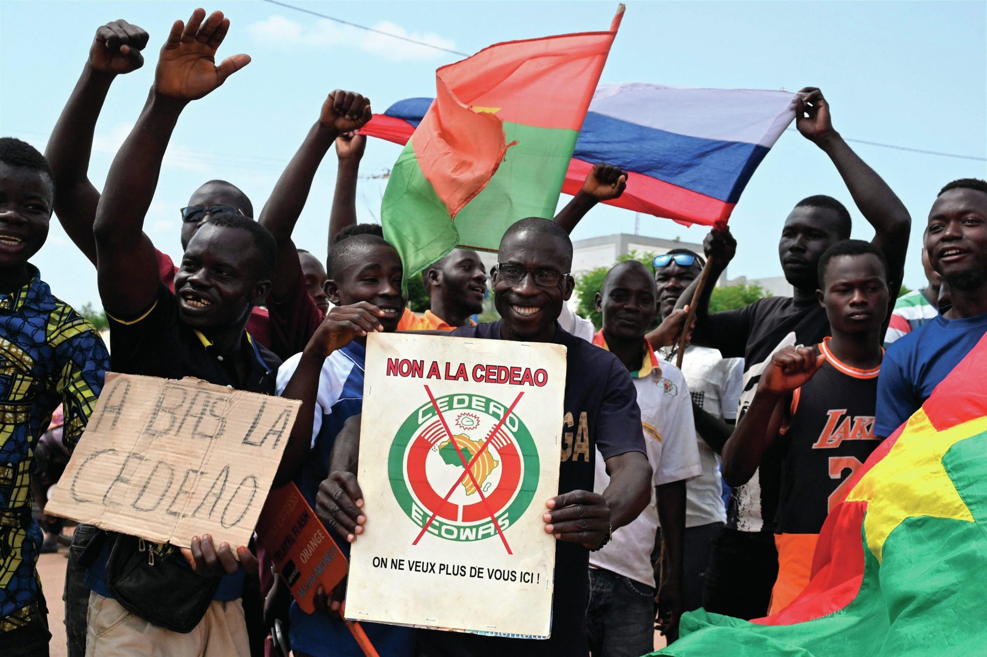 Saída de Mali, Burkina Faso e Níger da CEDEAO complica região do Sahel