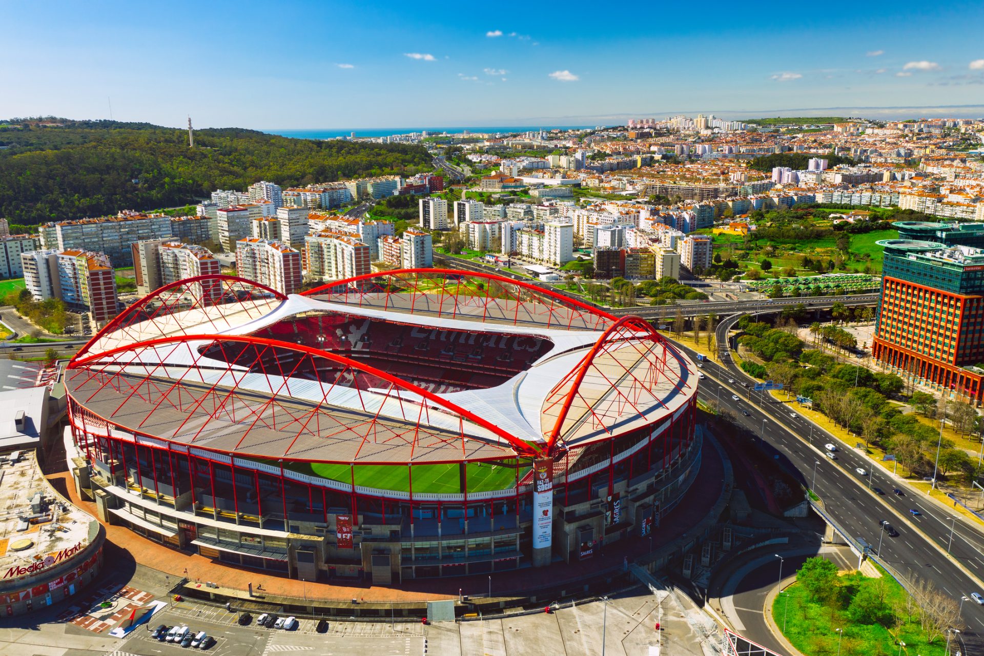Estádios da Luz, Alvalade e Dragão vão receber jogos do Mundial2030