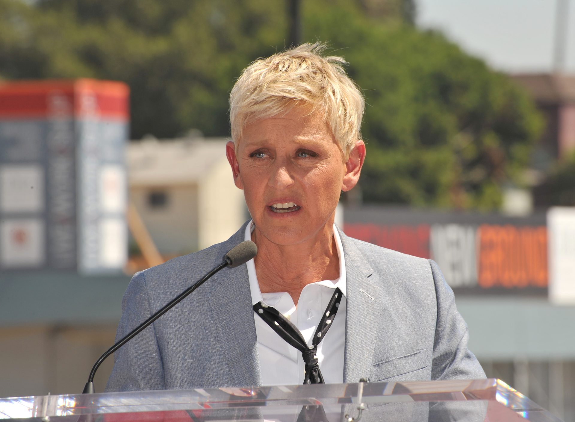 Ellen DeGeneres diz ter sido “expulsa” do programa “por ser má”. 