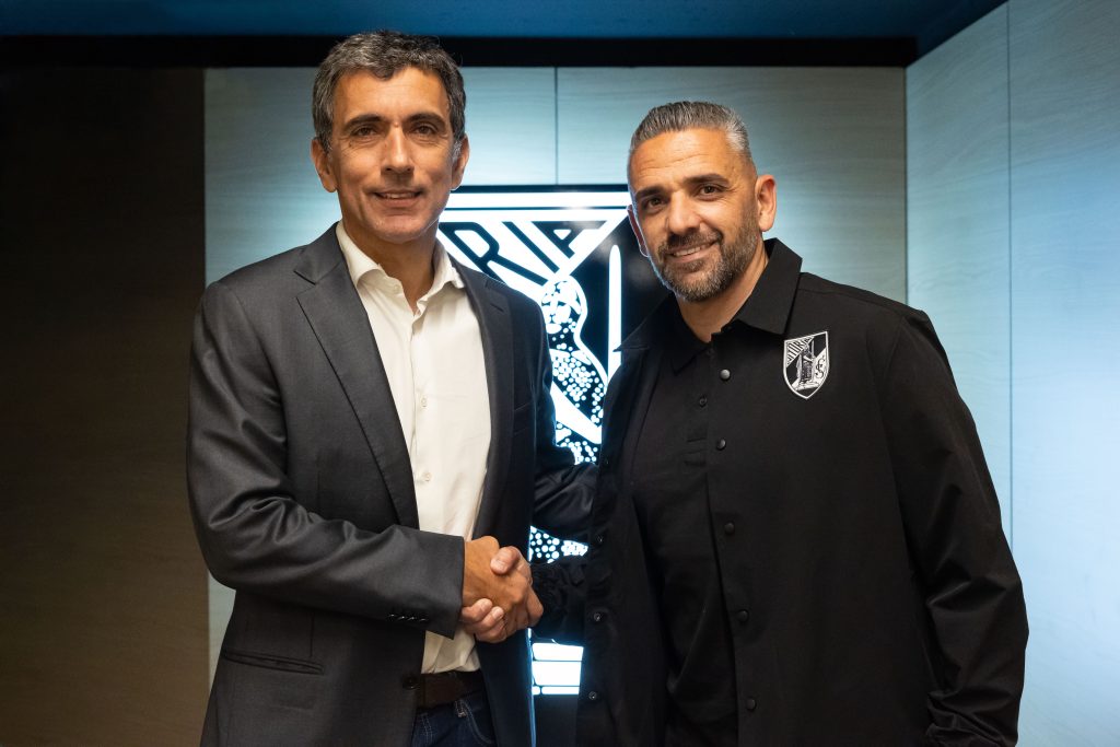 Rui Borges assume comando do Vitória de Guimarães