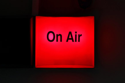 Radios debate for legislative elections on May 5