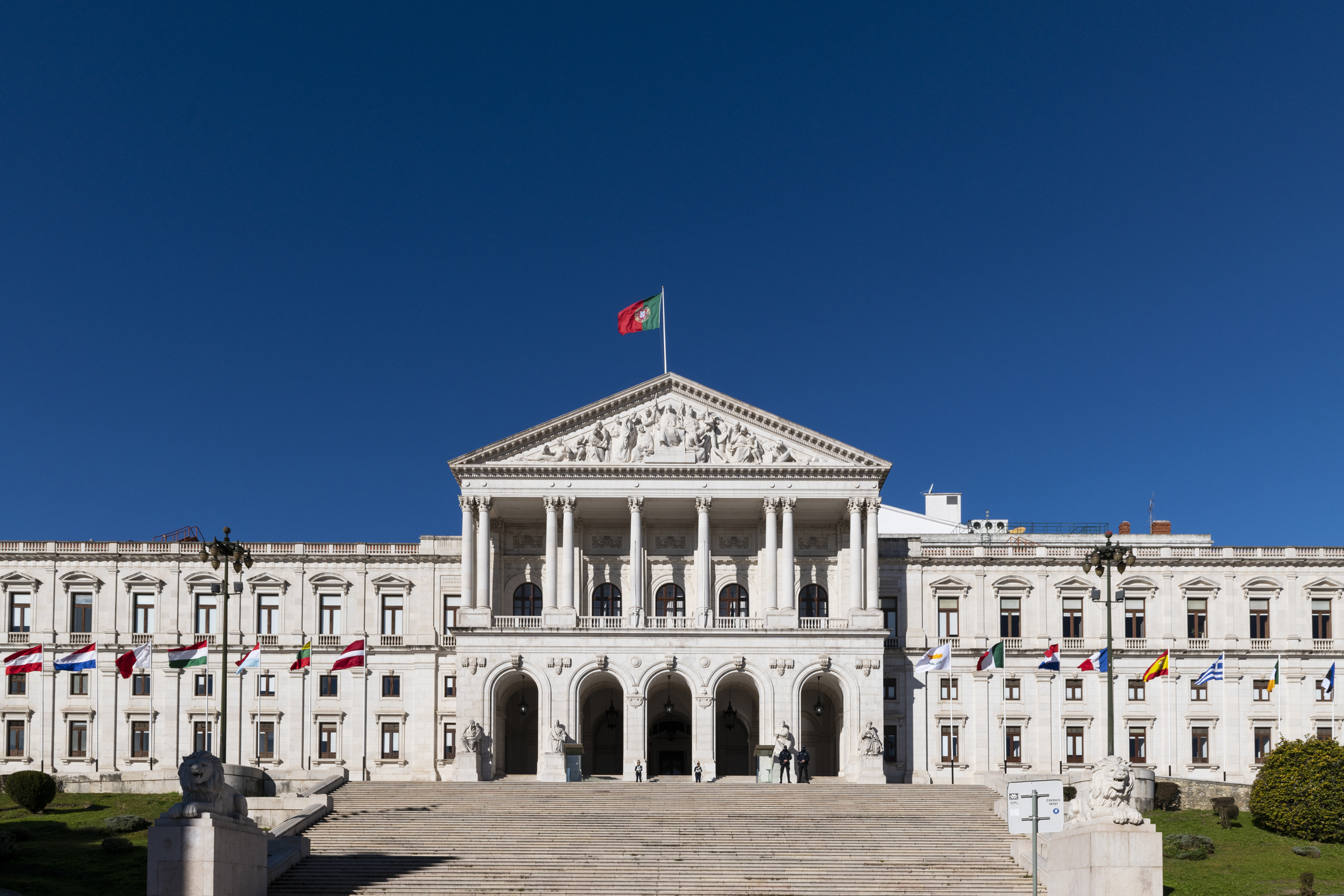 Nuno Rebelo de Sousa recusa esclarecer Parlamento sobre caso das gémeas