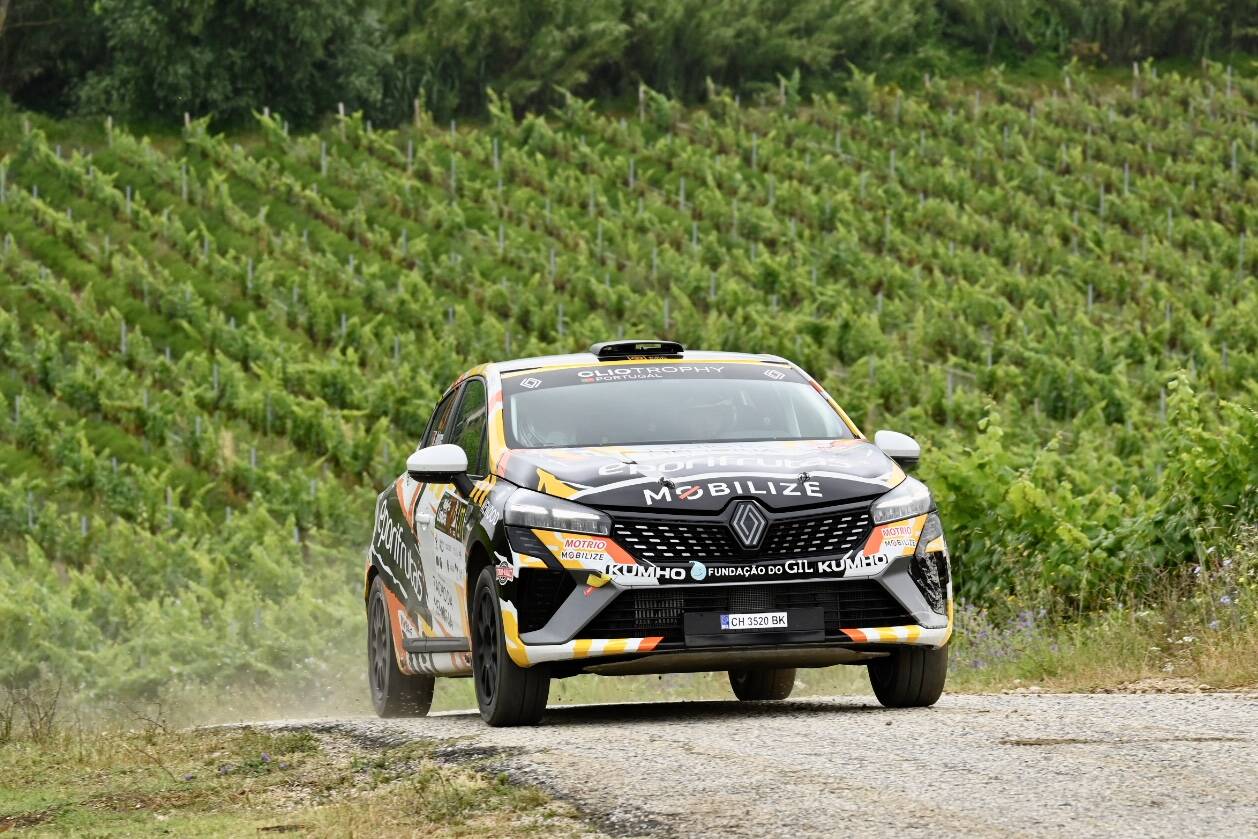 Troféu Clio acelera nos ralis nacionais