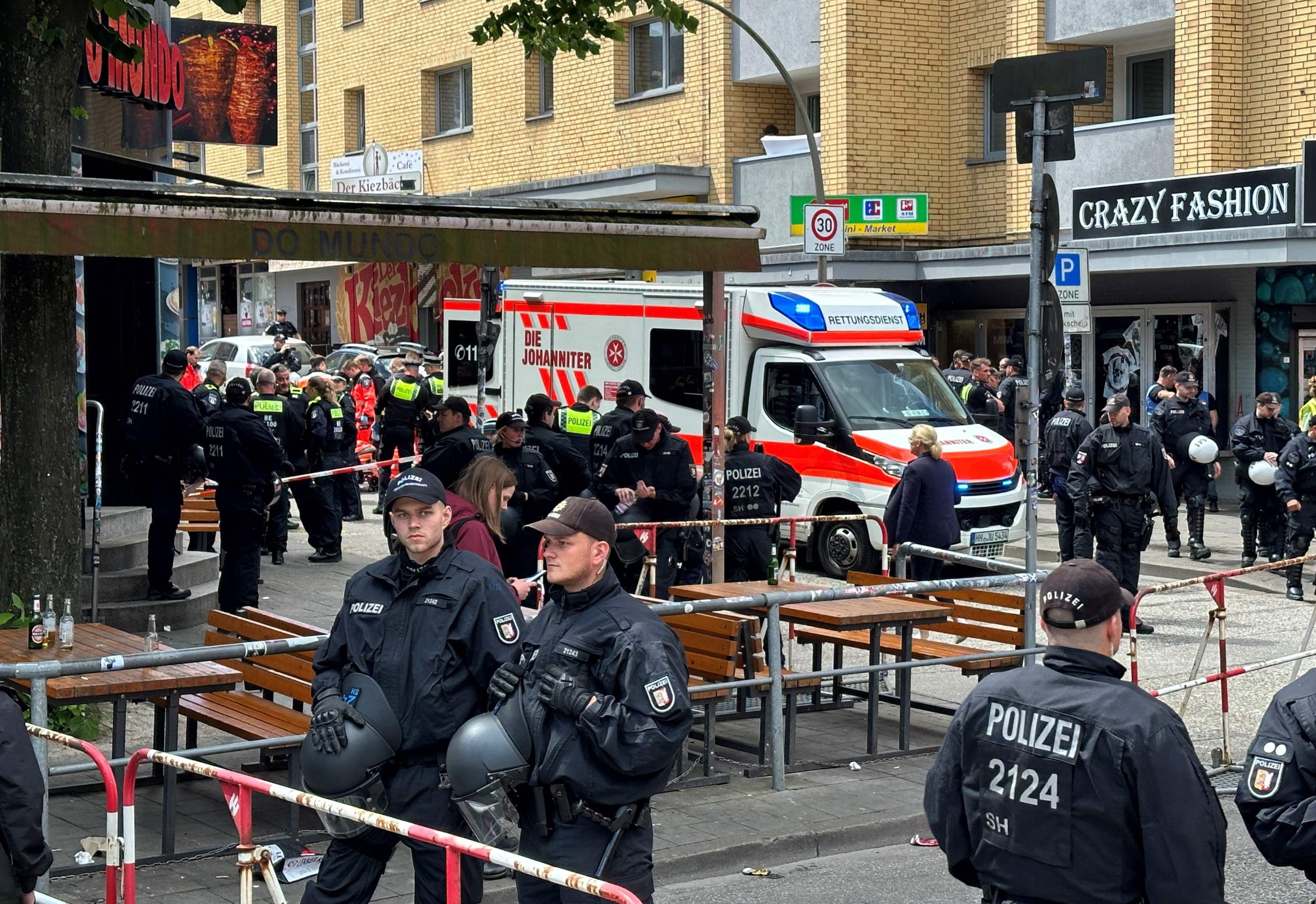 Polícia neutraliza homem com picareta e ‘cocktail molotov’ em fanzone do Euro 2024