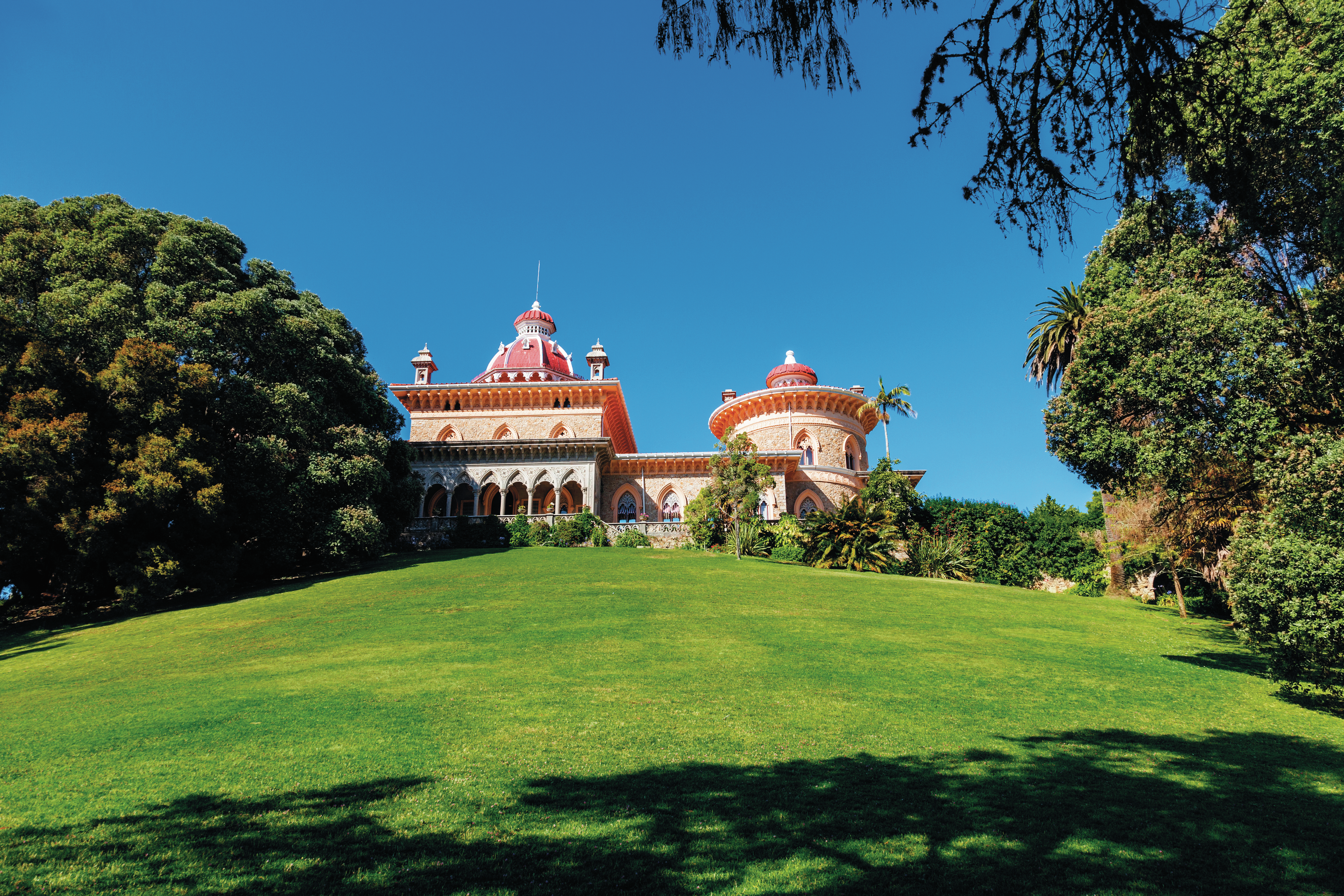 Monserrate: assalto de madrugada