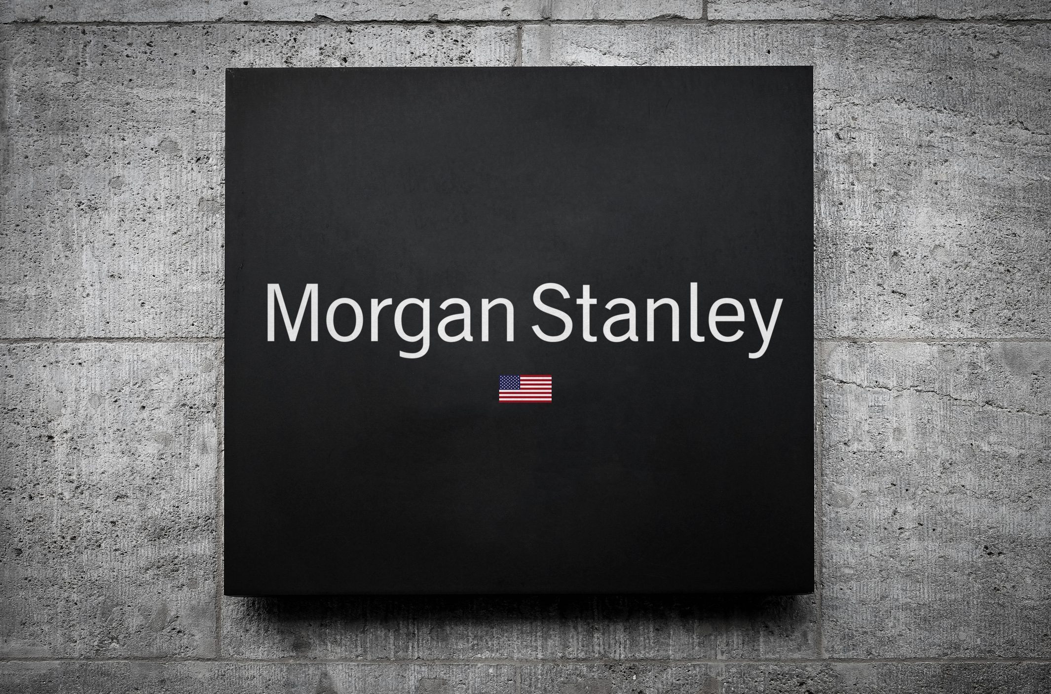 Naufrágio em Itália. Presidente do Morgan Stanley entre os desaparecidos