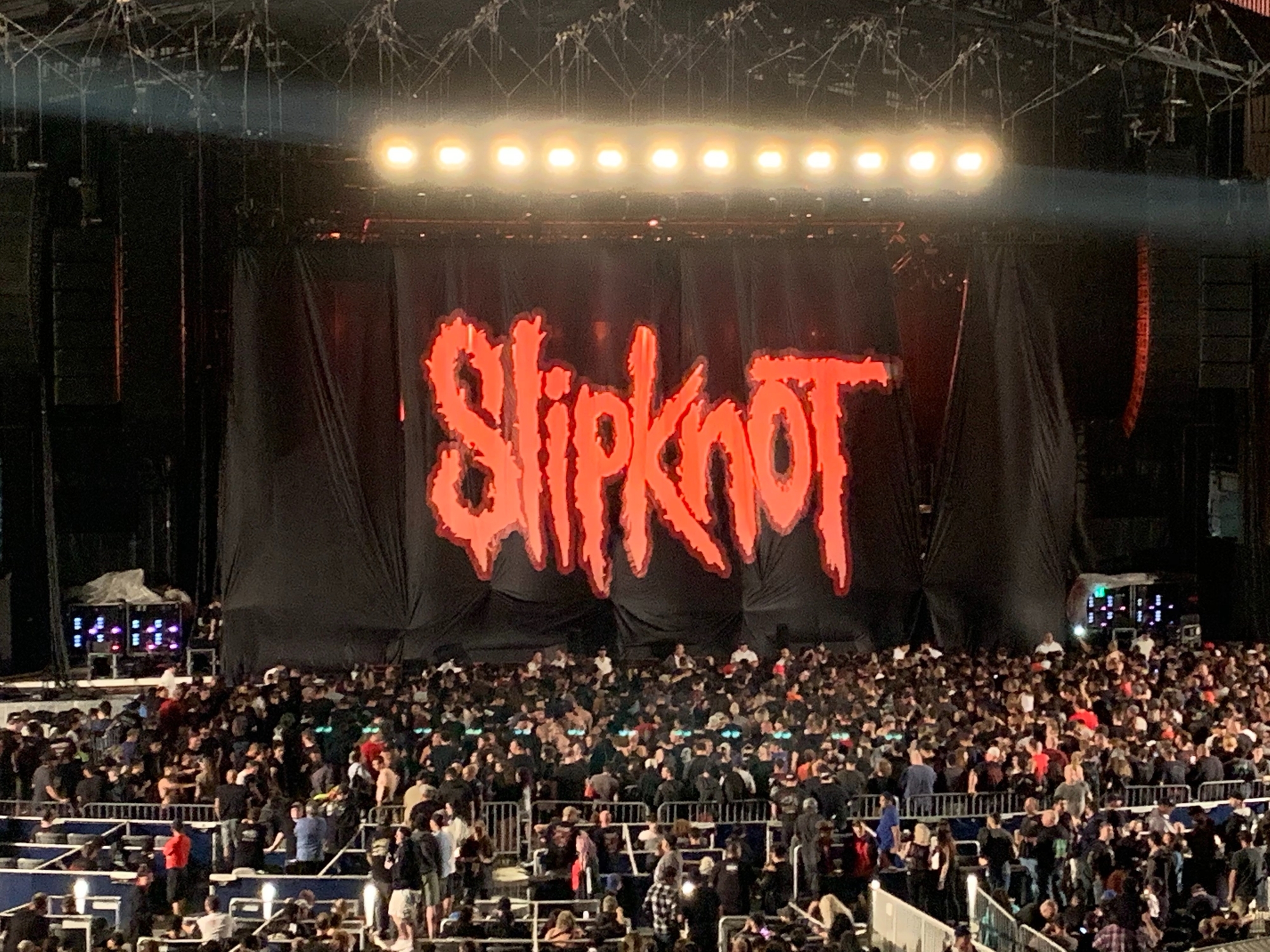 Membro dos Slipknot hospitalizado