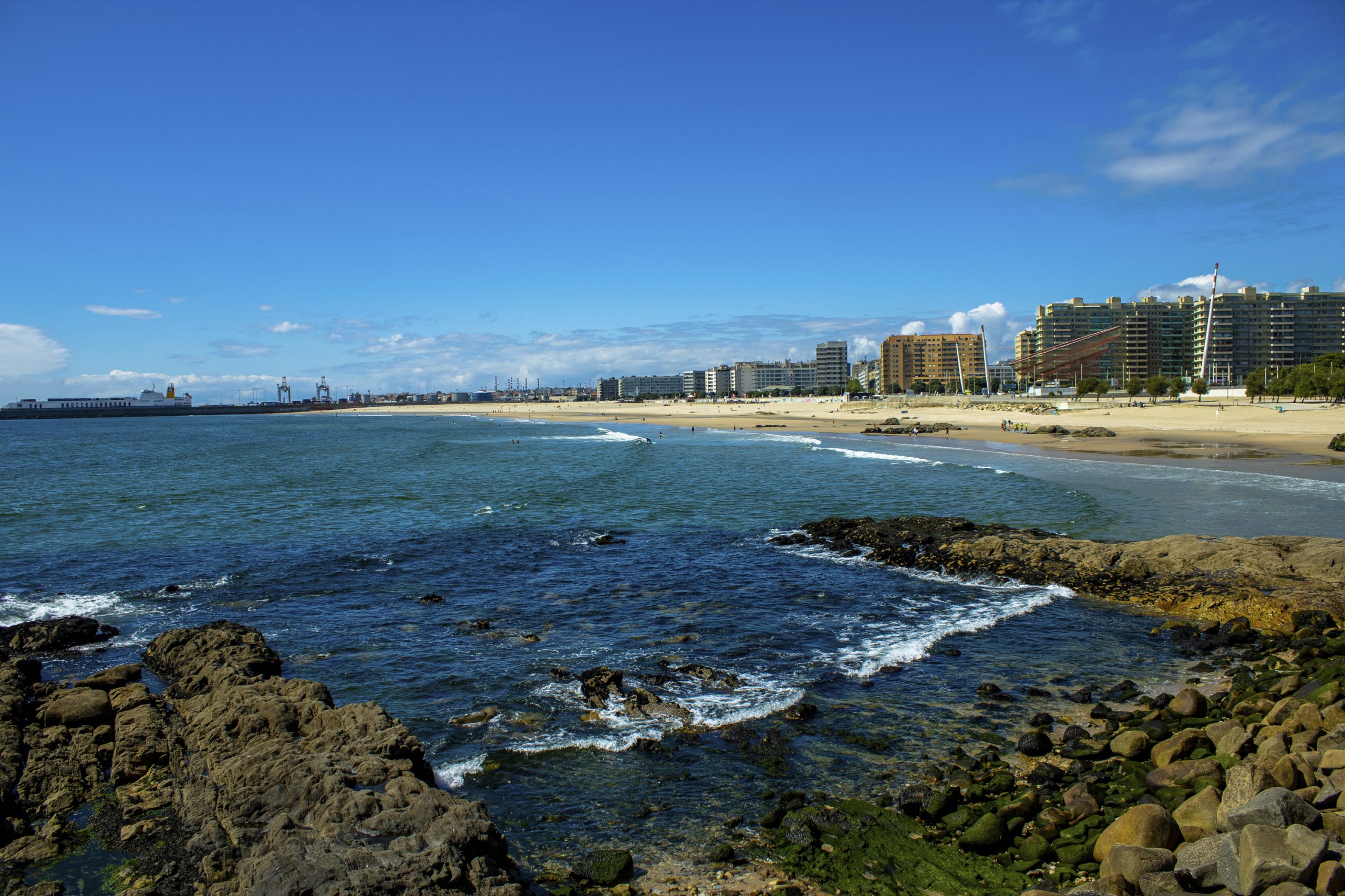 Banhos novamente desaconselhados na praia de Matosinhos