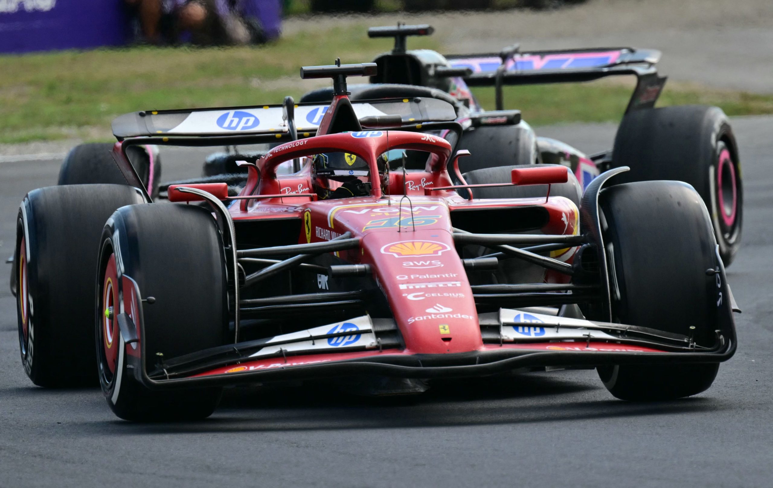 Fórmula 1. Ferrari vence em Monza