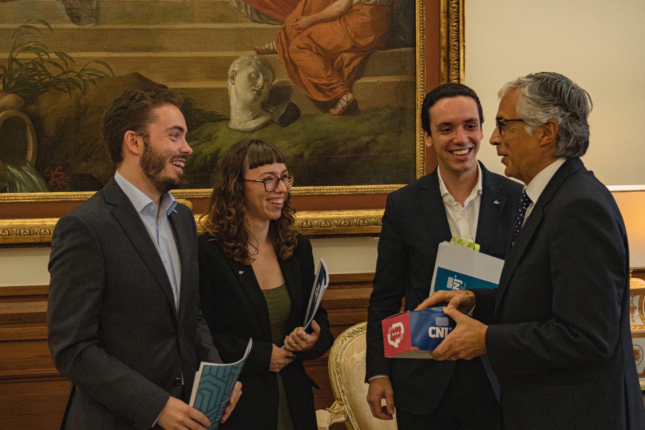 Conselho Nacional de Juventude recebido por Aguiar-Branco