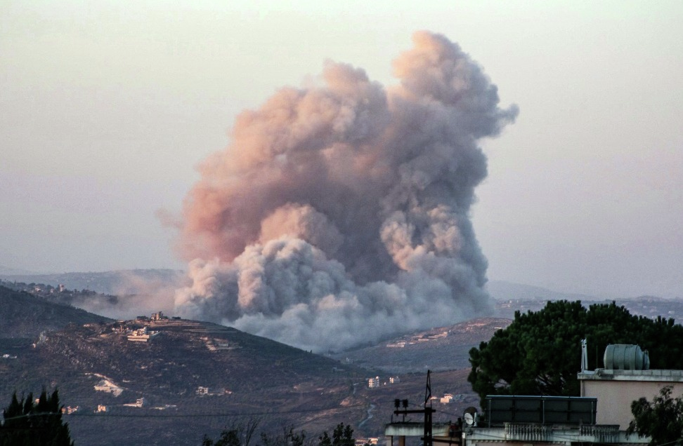 Israel atacou cerca de 70 alvos do Hezbollah no Líbano