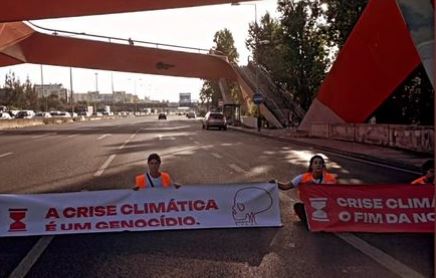 O dinheiro capitalista que financia os ativistas portugueses