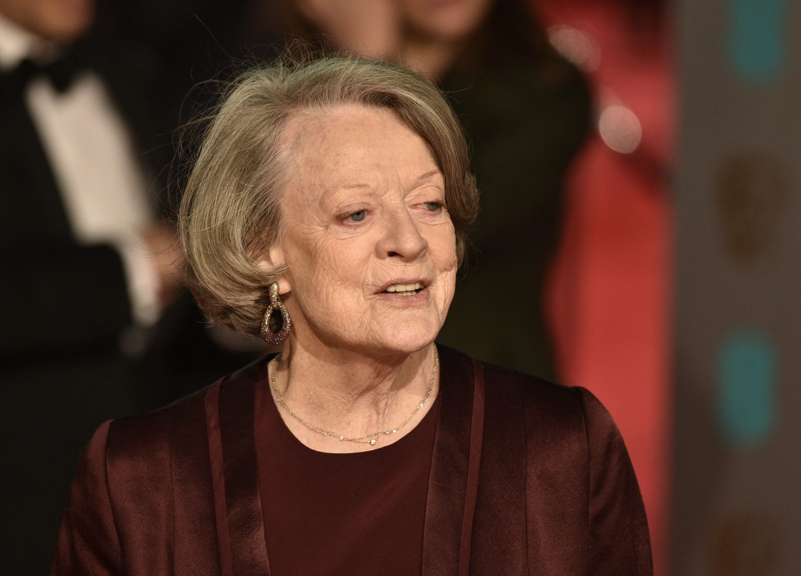 Maggie Smith. A condessa dos palcos soltou de vez o espartilho