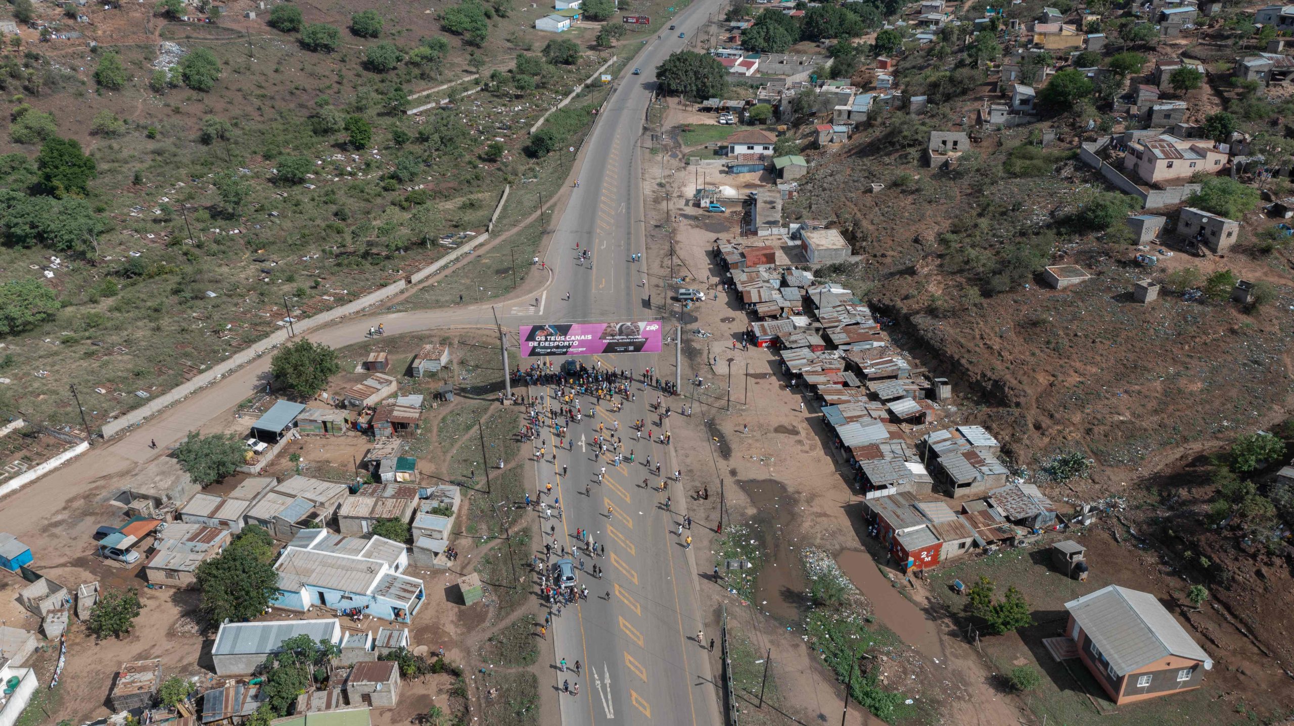 Pelo menos 11 mortos e 16 baleados desde quarta-feira em Moçambique