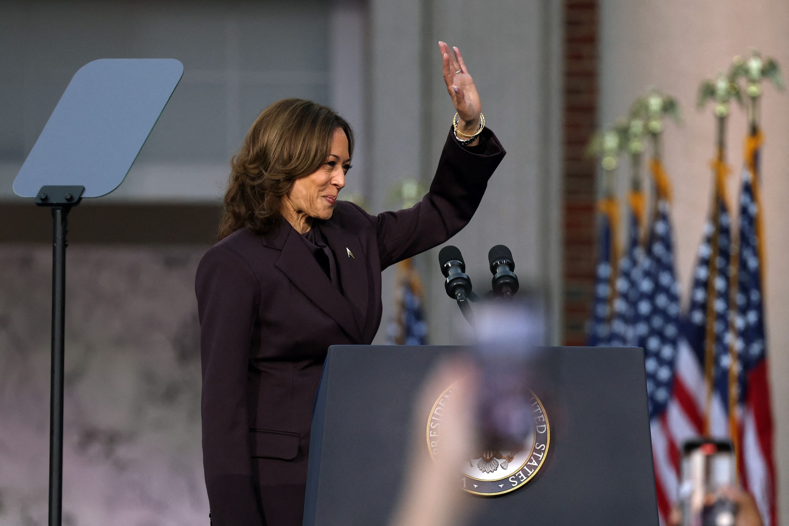 Kamala Harris reforça luta pelos ideais democráticos em discurso na Universidade Howard