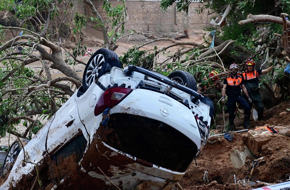 Valência mantém fechados acessos a 10 localidades