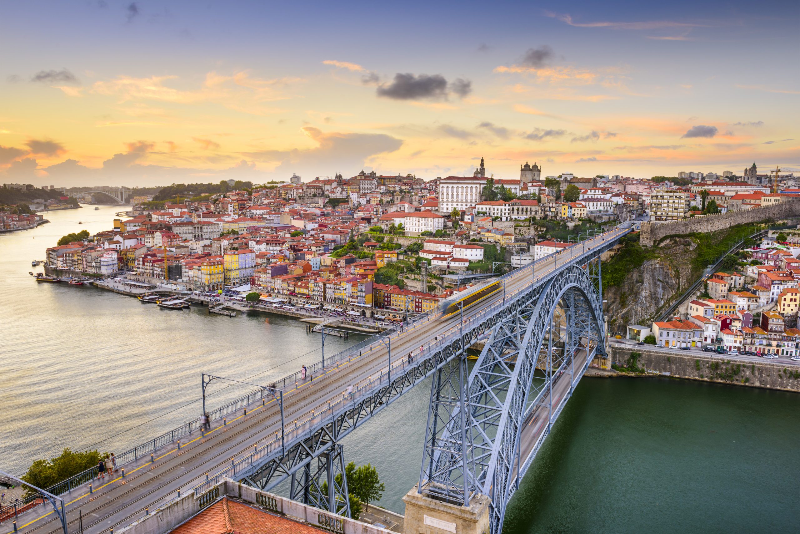 Taxa Turística no Porto passa para três euros por pessoa a partir de domingo