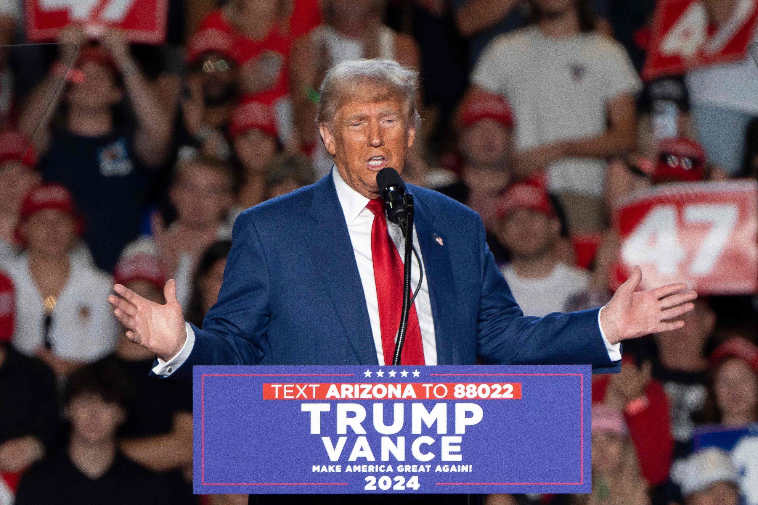 Trump vence no Arizona e conquista todos os swing states na corrida à Casa Branca