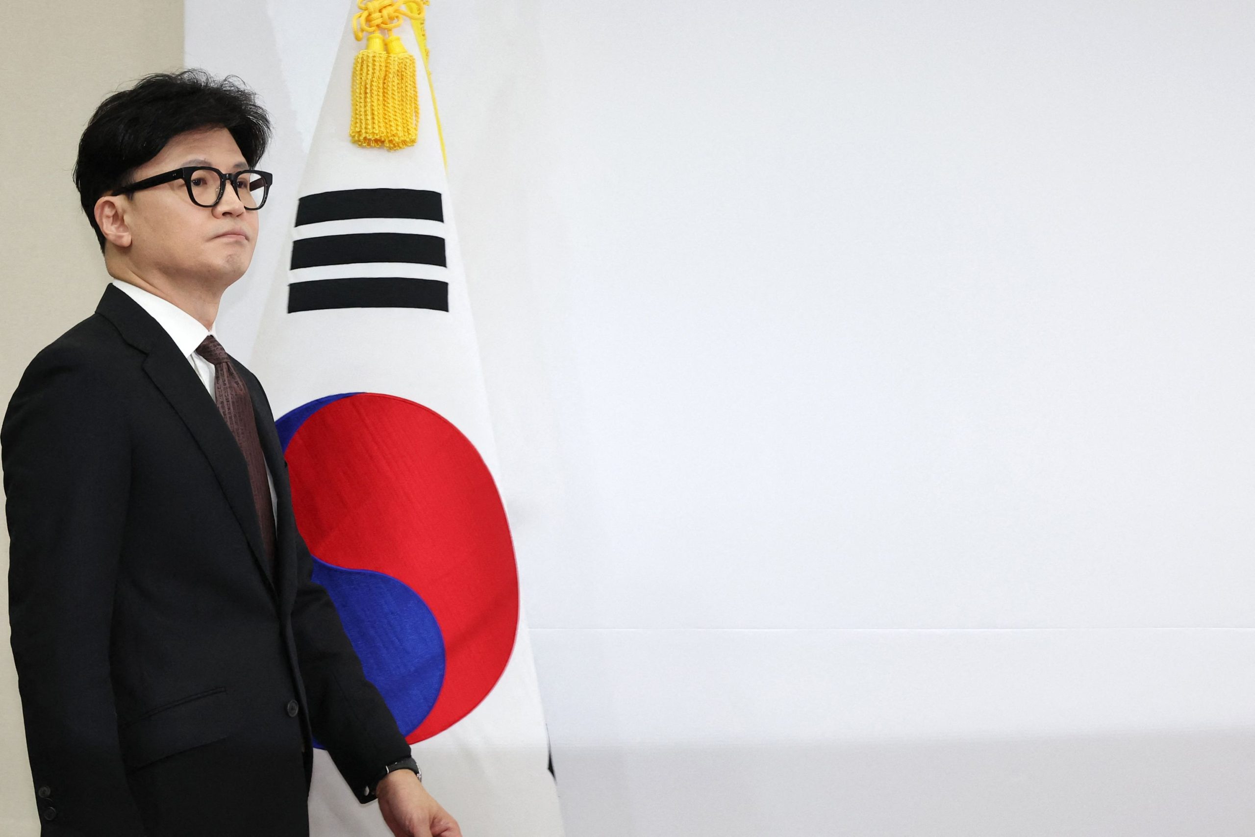 Líder do partido no poder na Coreia do Sul demite-se