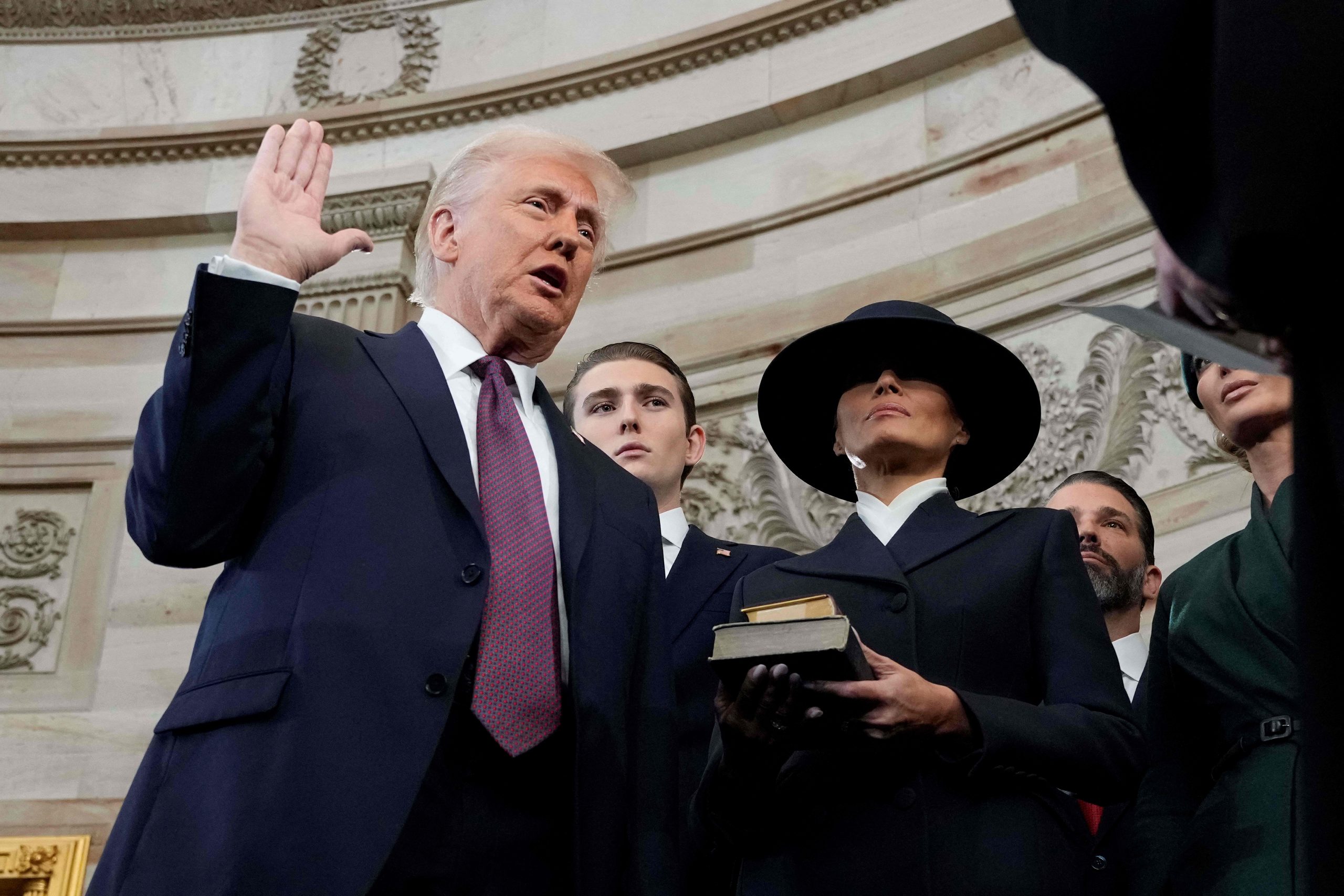 Trump toma posse como 47º presidente dos EUA