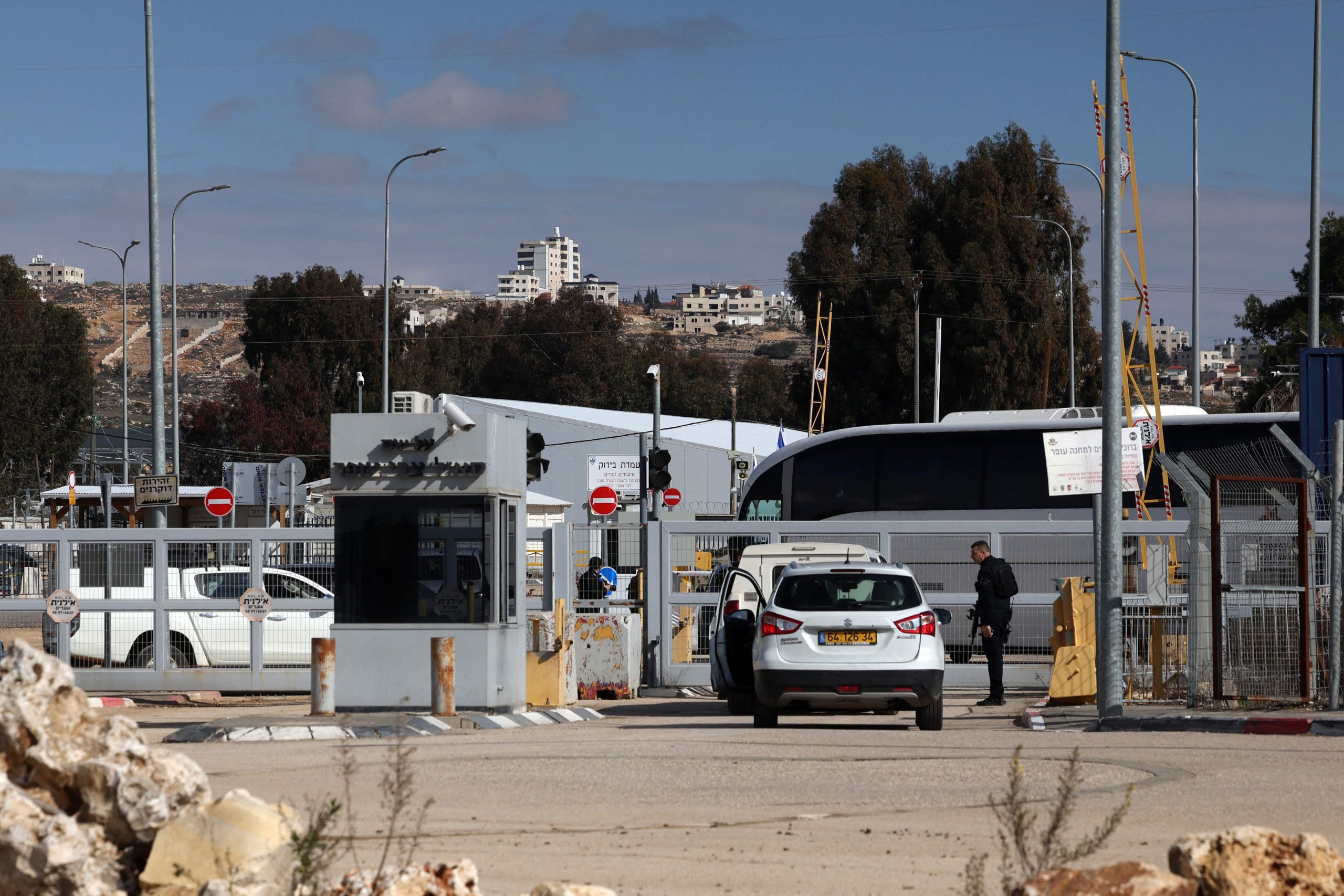 Israel confirma libertação de 200 prisioneiros palestinianos