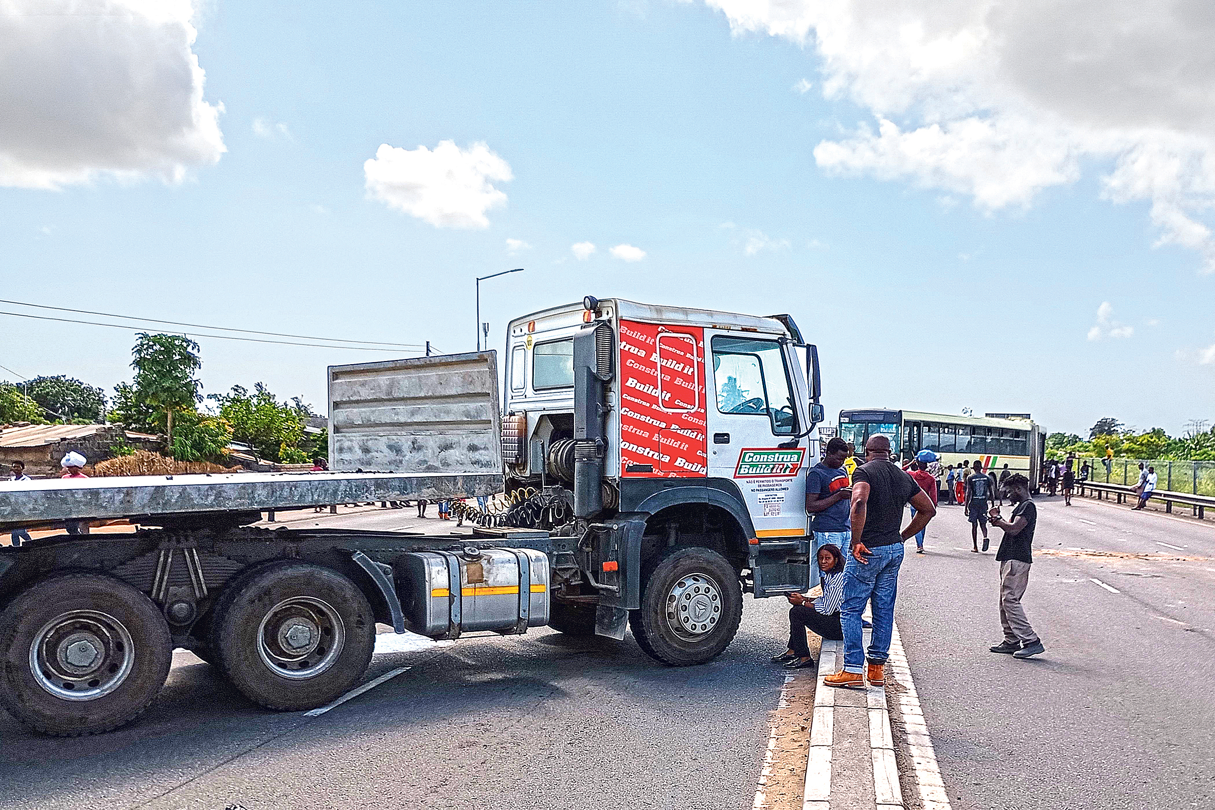 Novos protestos contra portagens em Moçambique