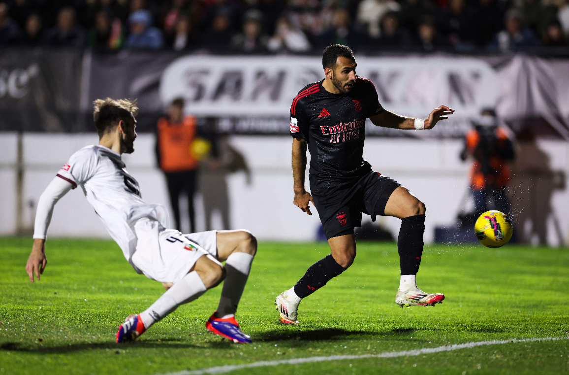 Benfica vence Estrela da Amadora