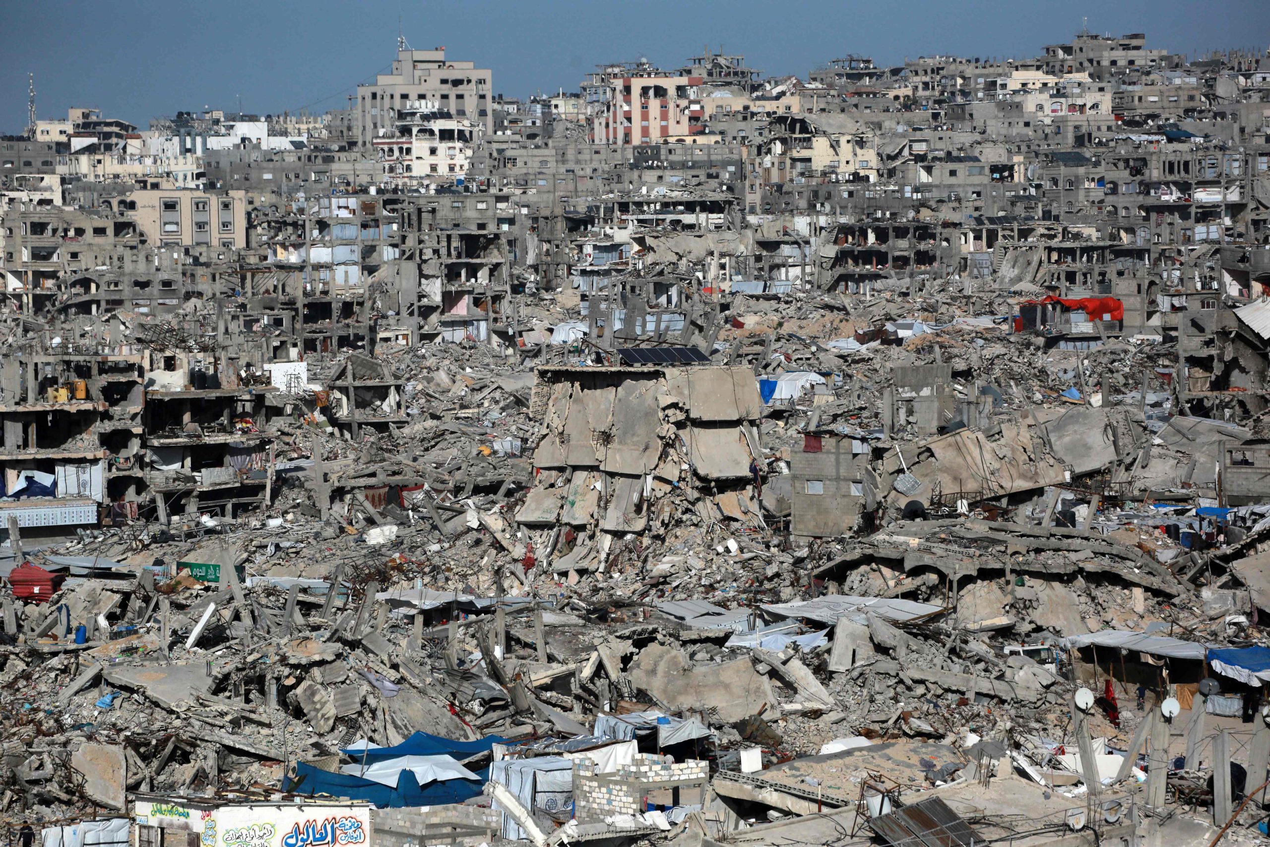 Israel divides Gaza to force Hamas to deliver hostages