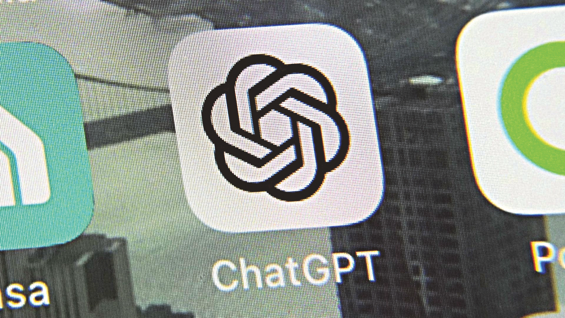 Five things you should not share on chatgpt