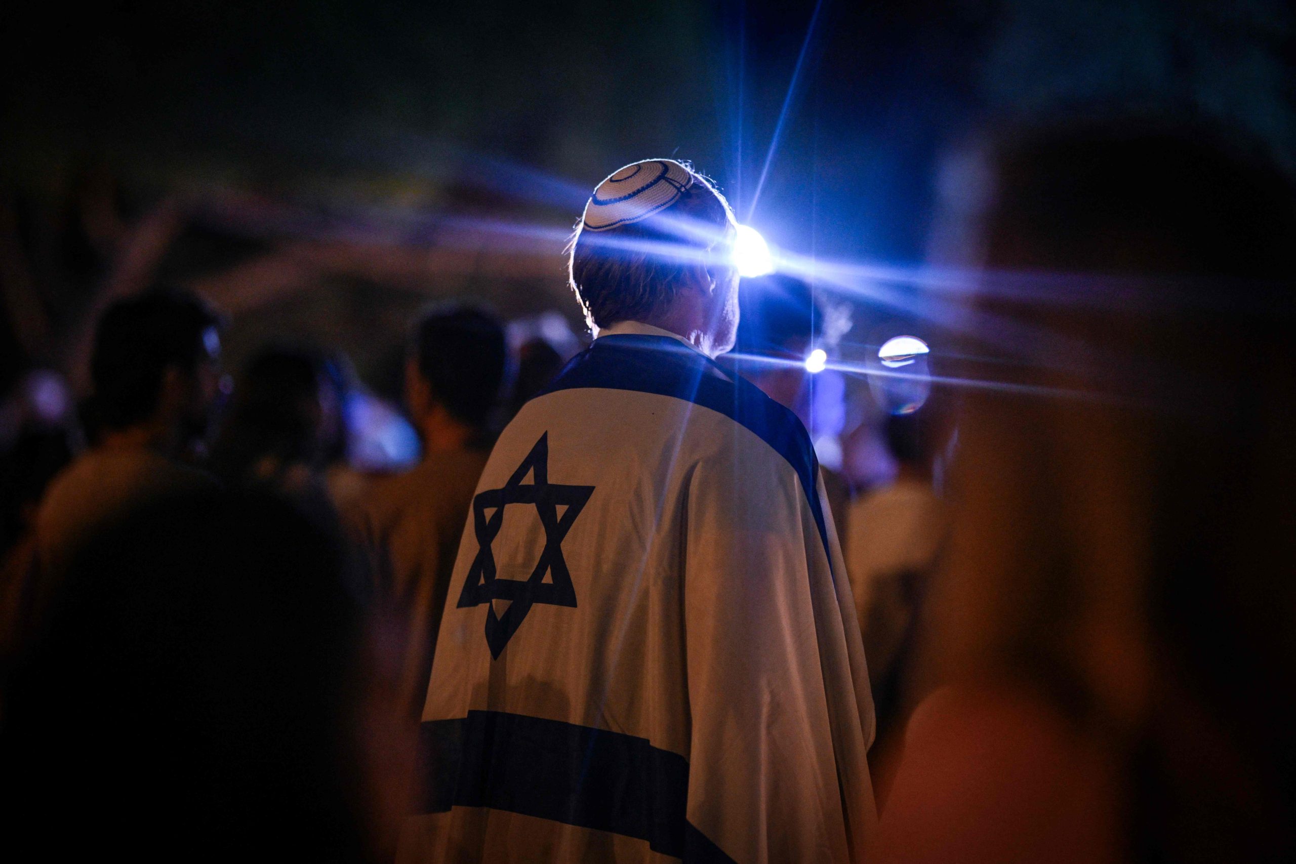 Governo português desaconselha viagens para Israel e Irão