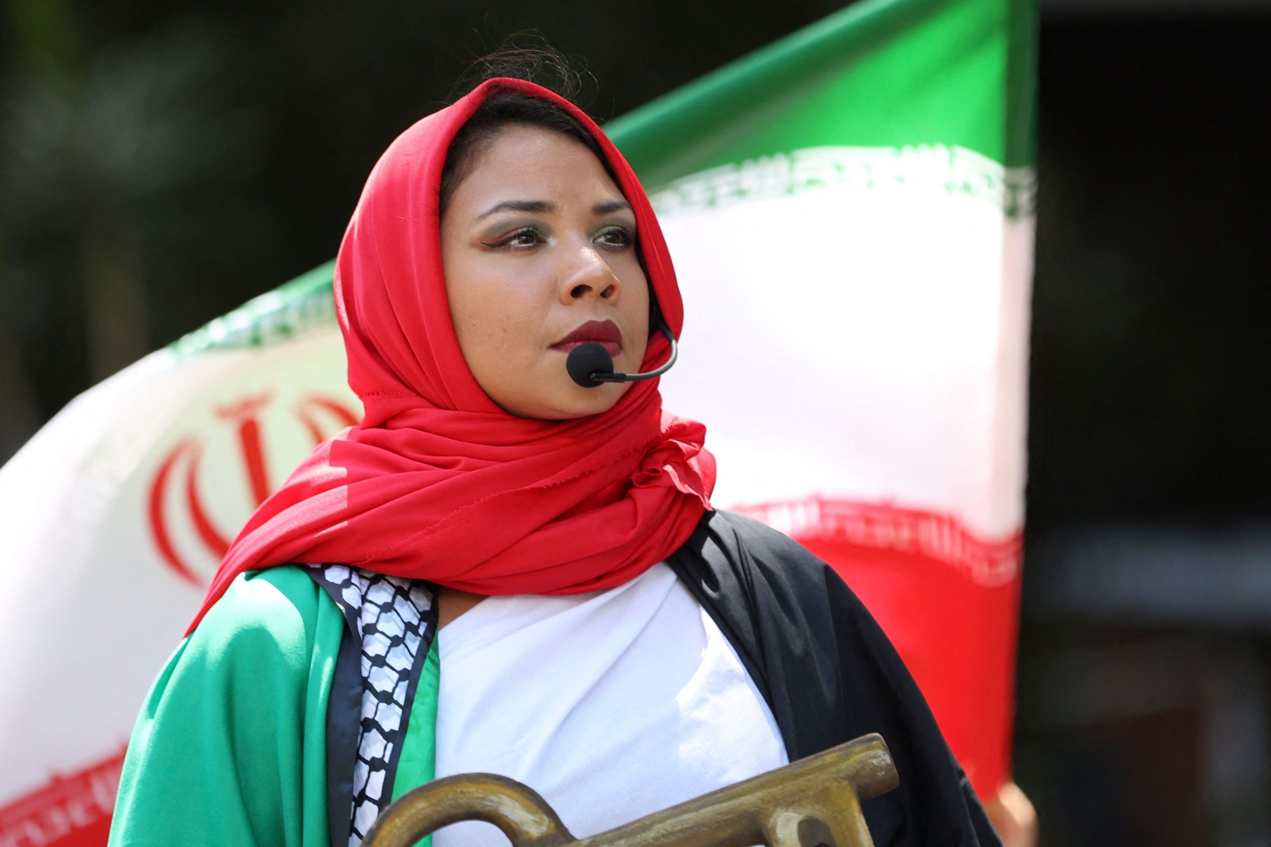 Petição para reconhecer Estado da Palestina entregue no Parlamento português