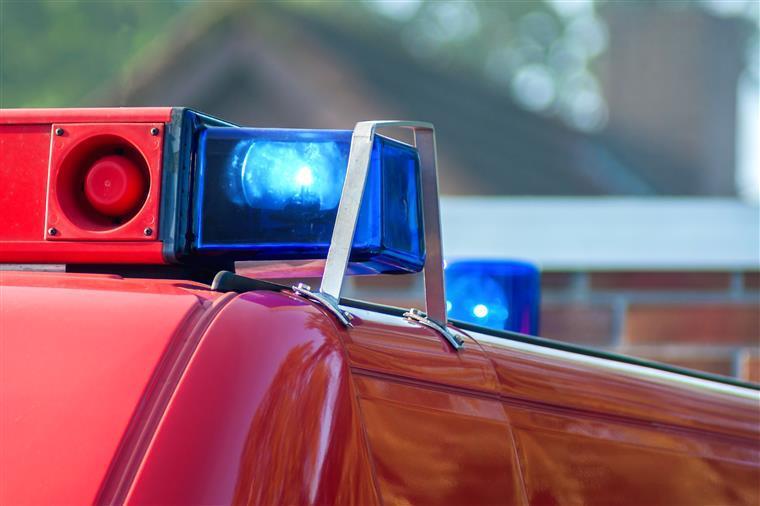 Mulher morre após queda de falésia de 30 metros na praia do Magoito